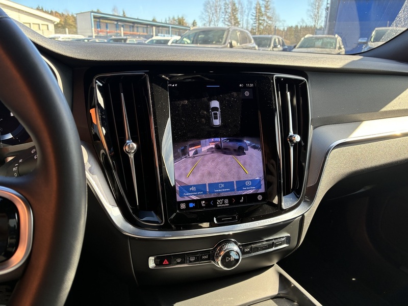 Volvo V60 Cross Country vaihtoauto