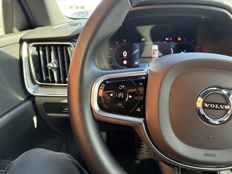 Volvo V60 Cross Country vaihtoauto