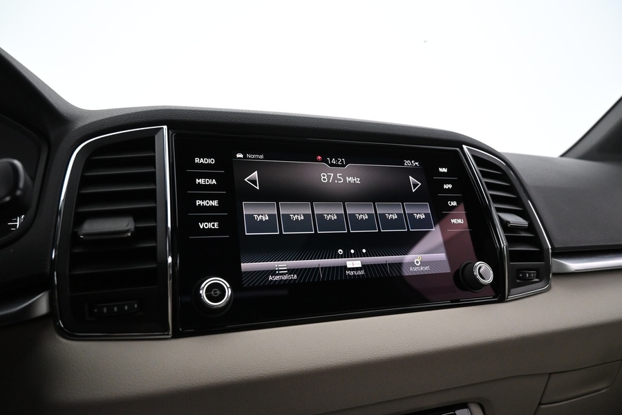 Skoda Karoq vaihtoauto