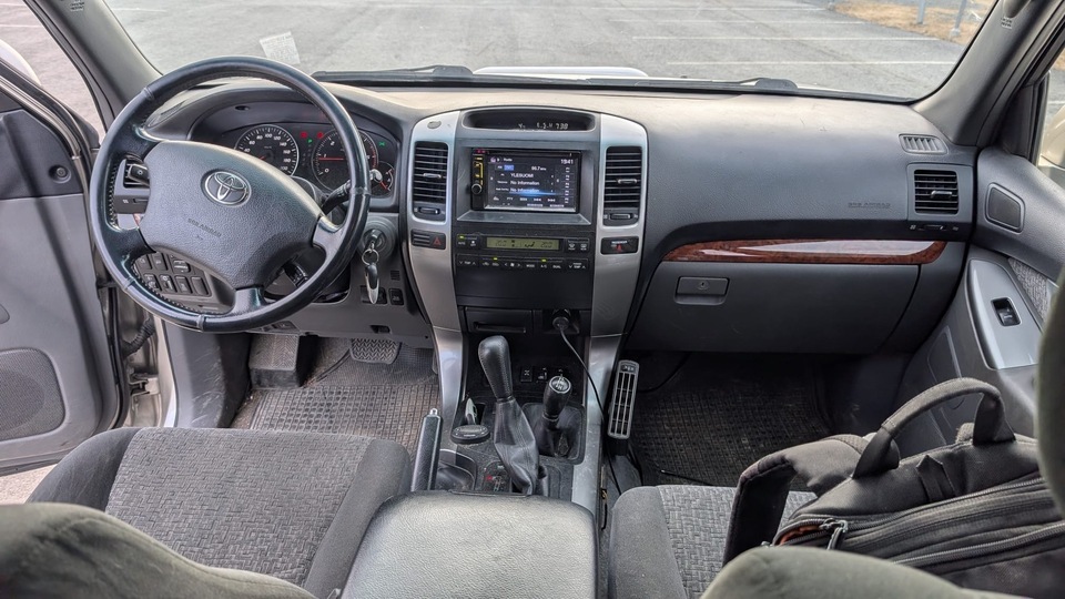 Toyota Land Cruiser vaihtoauto