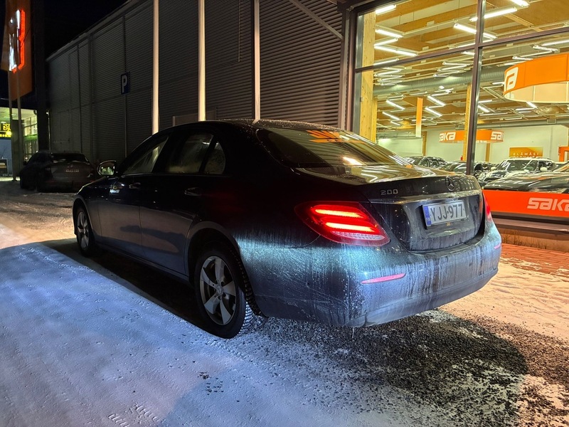 Mercedes-Benz E vaihtoauto