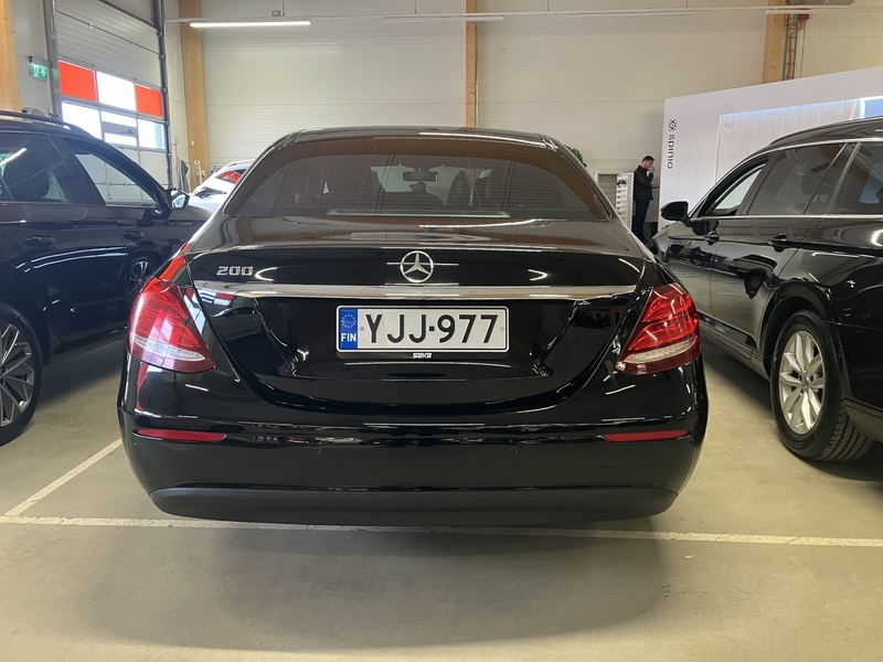 Mercedes-Benz E vaihtoauto