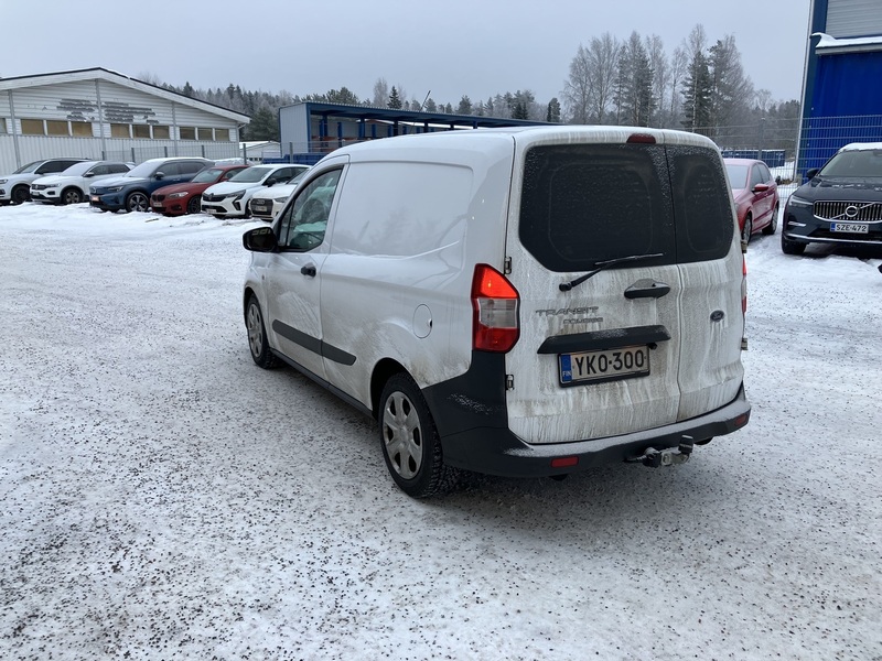 Ford Transit Courier vaihtoauto