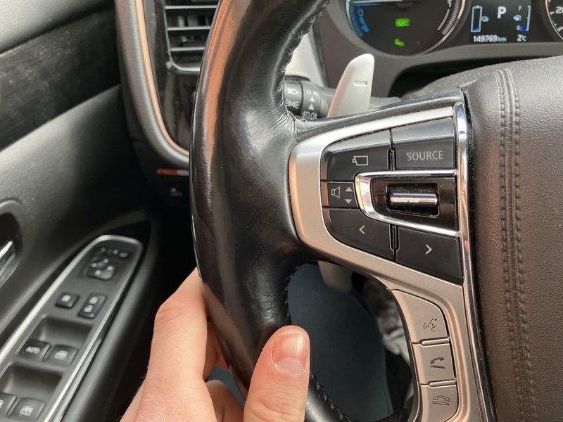 Mitsubishi Outlander PHEV vaihtoauto