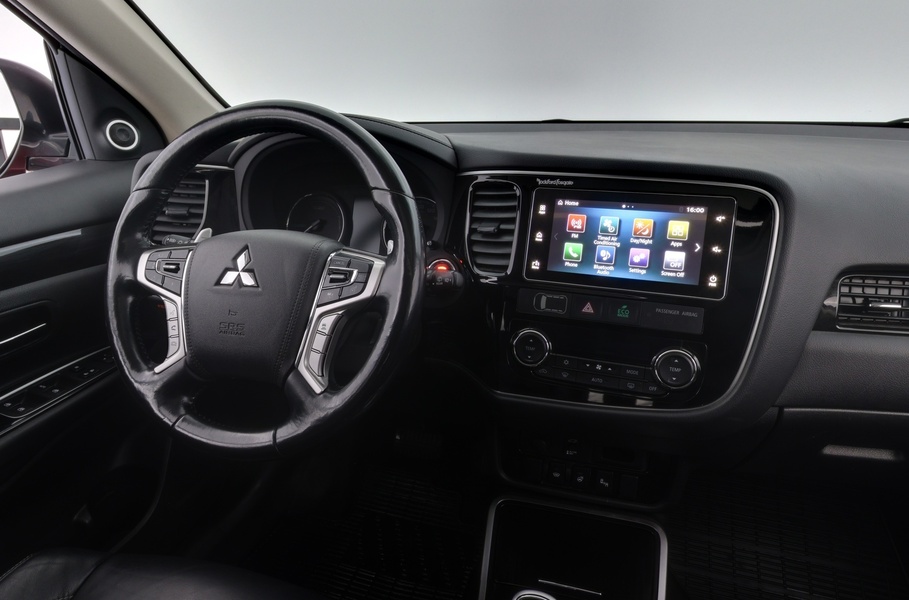 Mitsubishi Outlander PHEV vaihtoauto