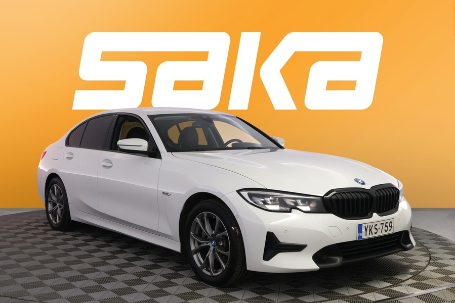 BMW 320 vaihtoauto