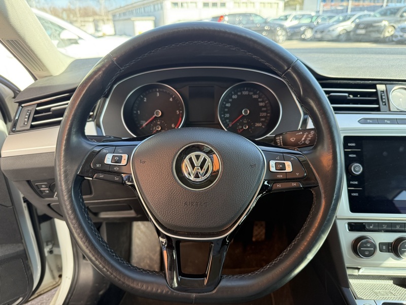Volkswagen Passat vaihtoauto