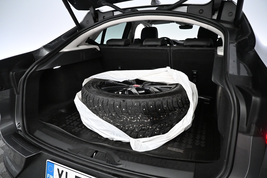 Jaguar I-PACE vaihtoauto