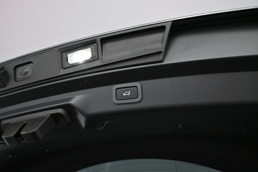 Jaguar I-PACE vaihtoauto