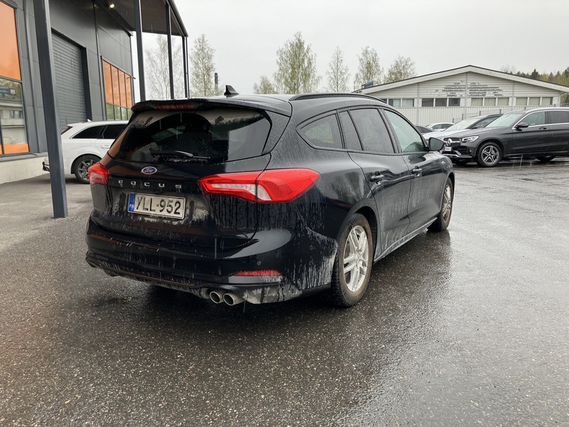 Ford Focus vaihtoauto