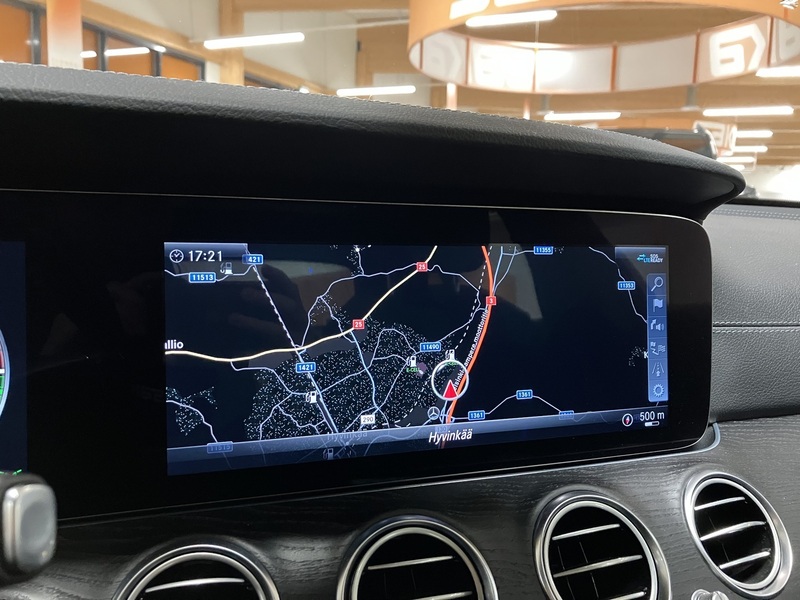 Mercedes-Benz E vaihtoauto