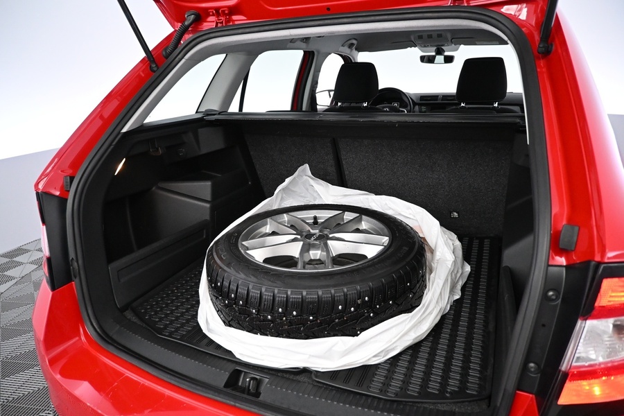 Skoda Fabia vaihtoauto