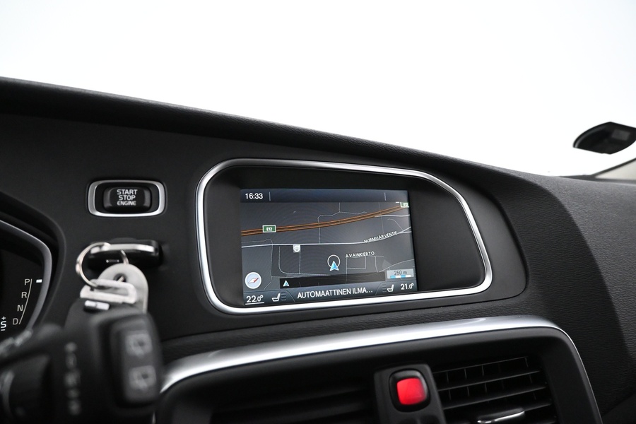 Volvo V40 Cross Country vaihtoauto