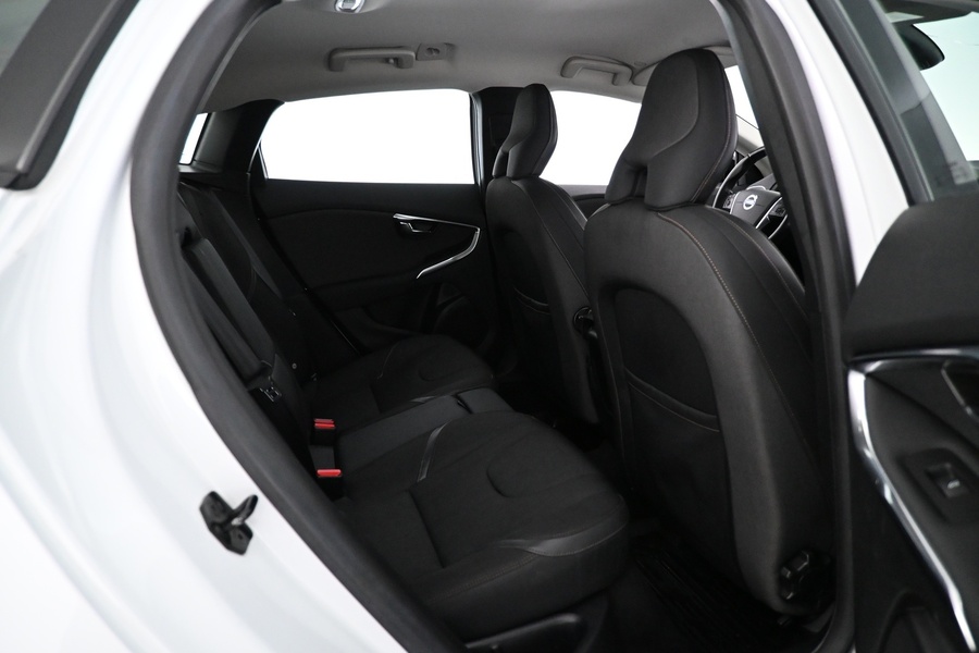 Volvo V40 Cross Country vaihtoauto