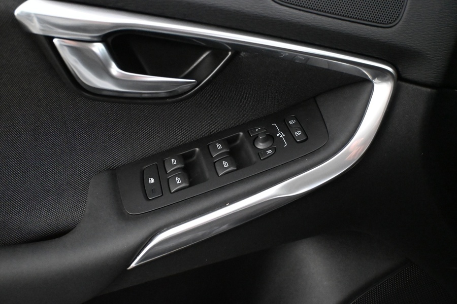 Volvo V40 Cross Country vaihtoauto