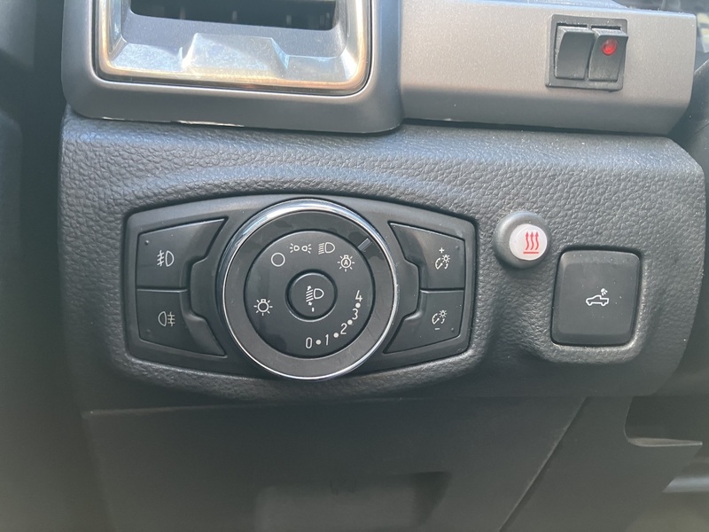 Ford Ranger vaihtoauto