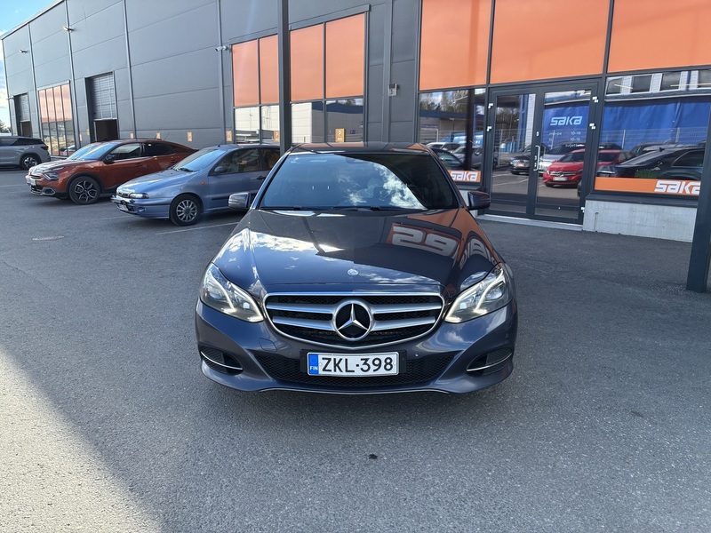 Mercedes-Benz E vaihtoauto