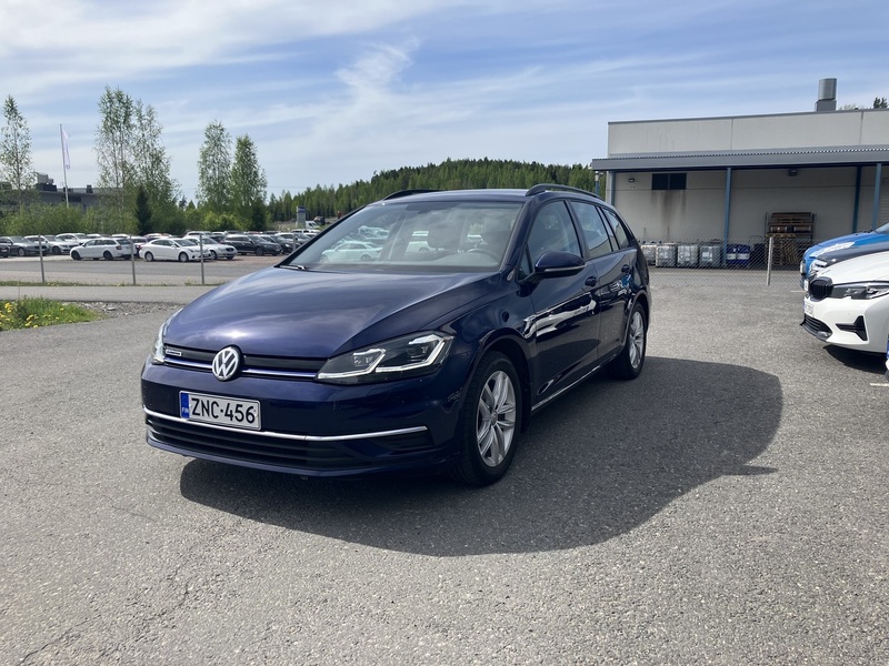 Volkswagen Golf vaihtoauto