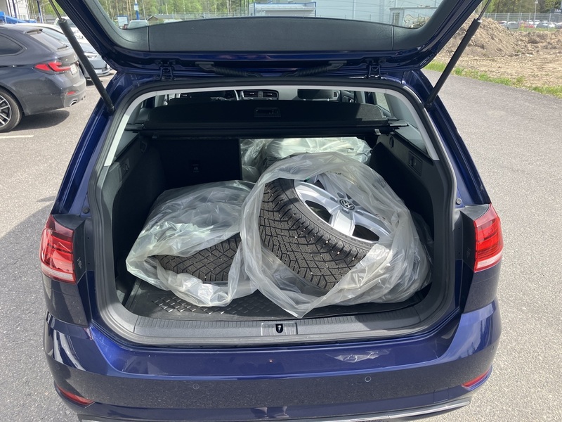 Volkswagen Golf vaihtoauto