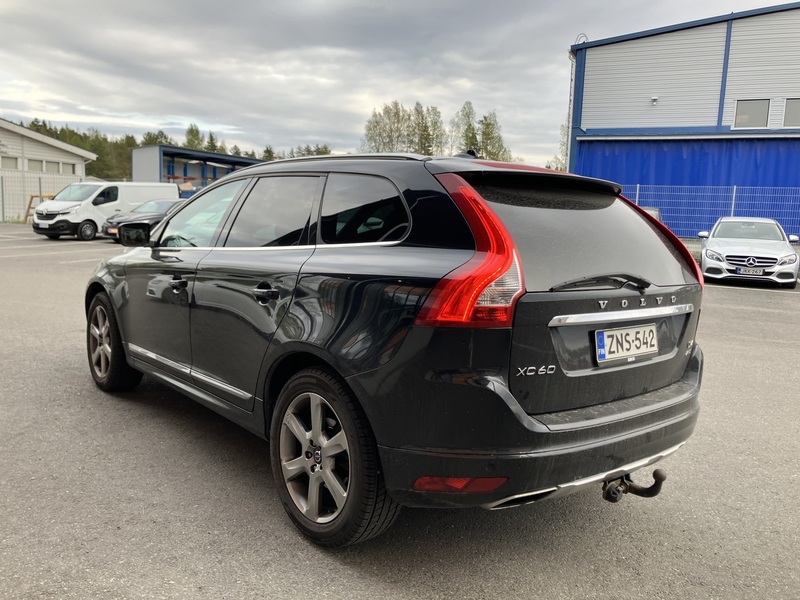 Volvo XC60 vaihtoauto