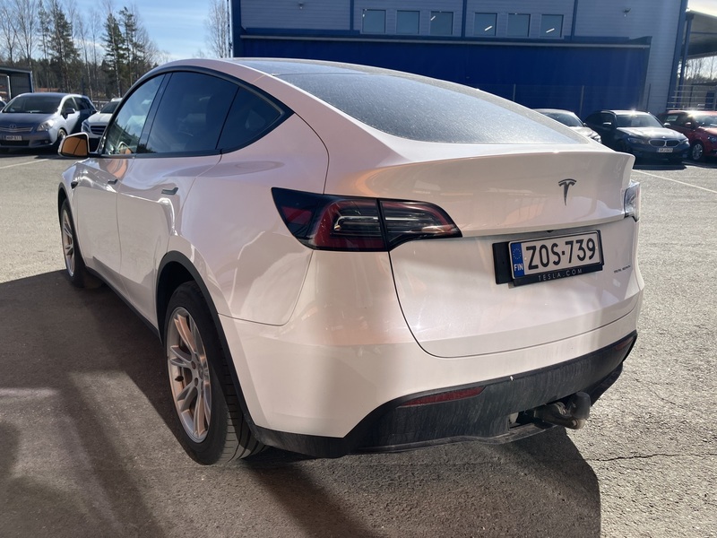 Tesla Model Y vaihtoauto