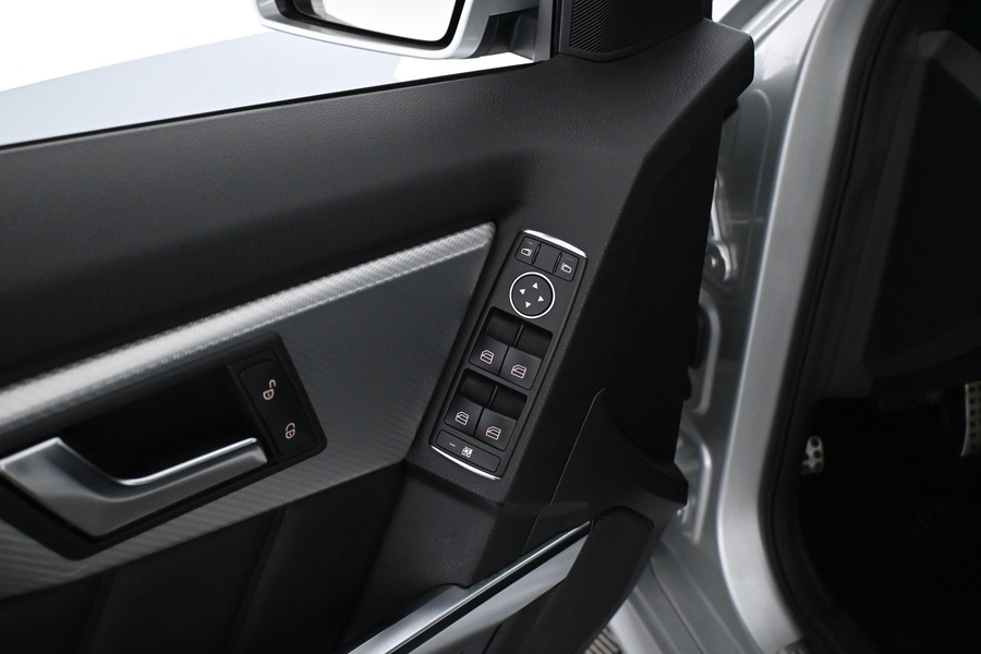 Mercedes-Benz GLK vaihtoauto