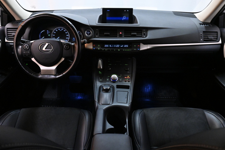Lexus CT vaihtoauto