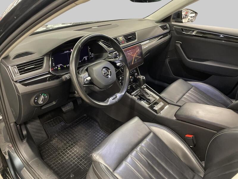 Skoda Superb vaihtoauto