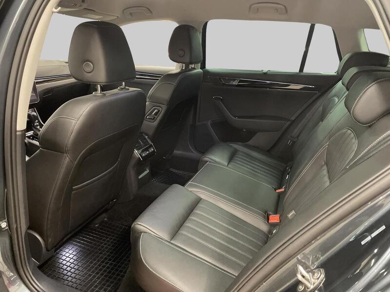 Skoda Superb vaihtoauto