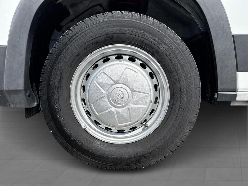 Maxus Deliver 9 vaihtoauto