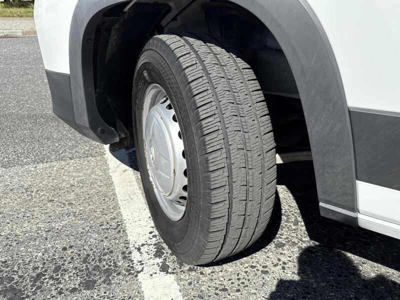 Maxus Deliver 9 vaihtoauto