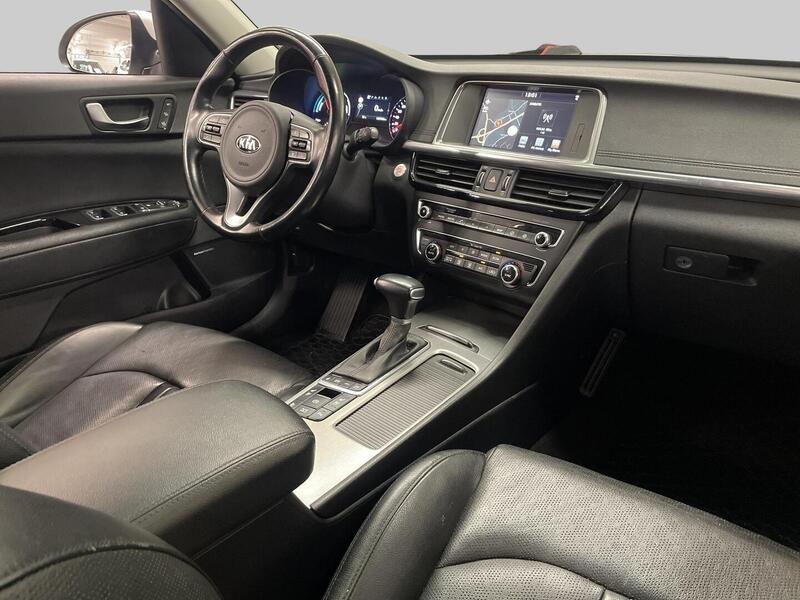 Kia Optima vaihtoauto