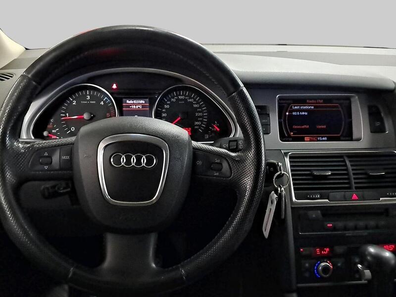 Audi Q7 vaihtoauto