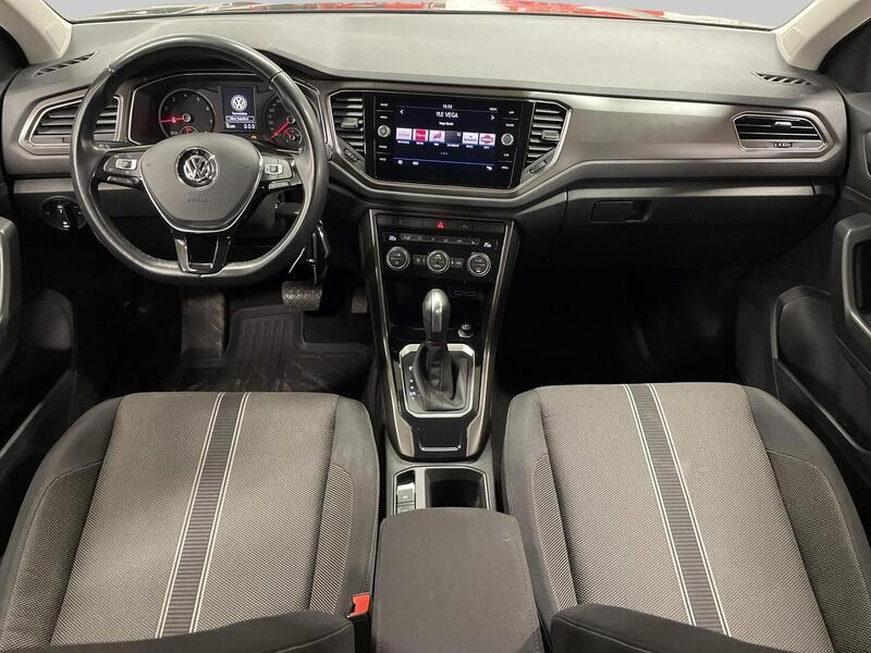 Volkswagen T-Roc vaihtoauto