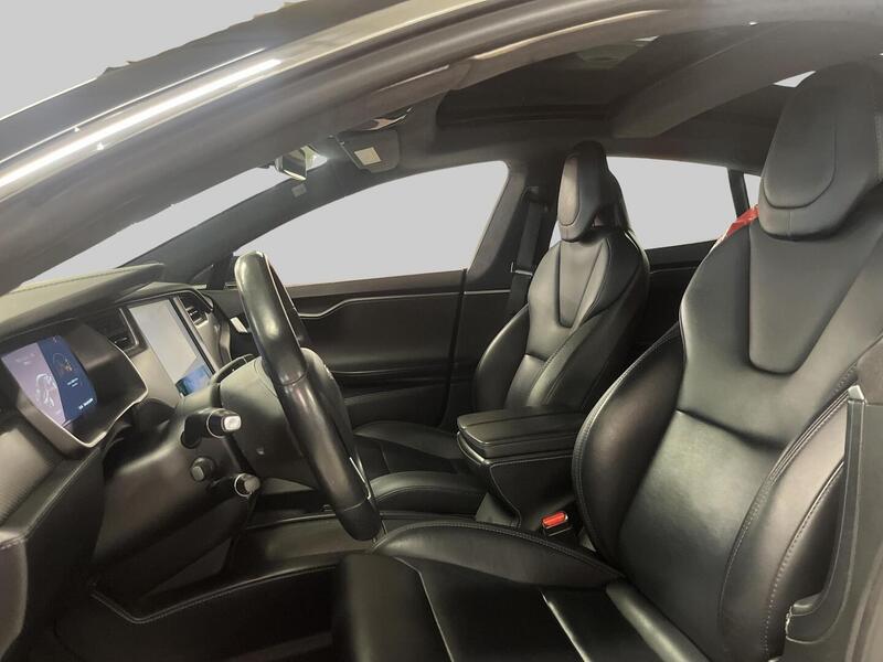 Tesla Model S vaihtoauto