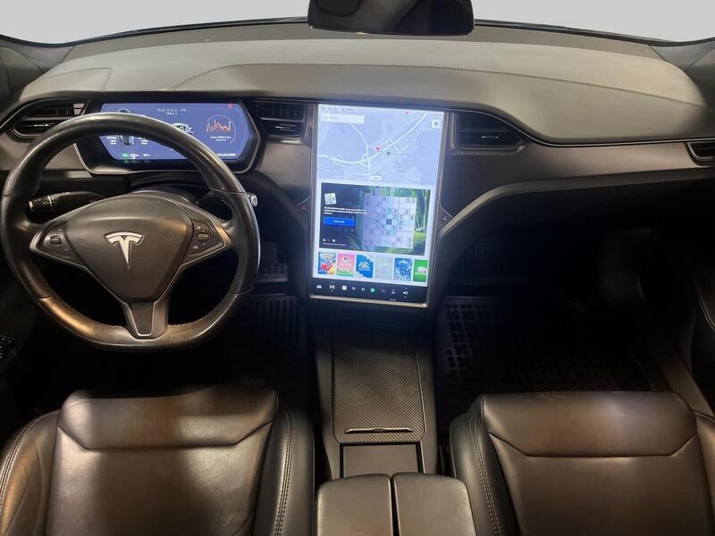 Tesla Model S vaihtoauto