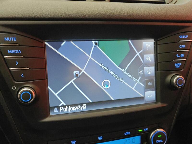 Toyota Avensis vaihtoauto