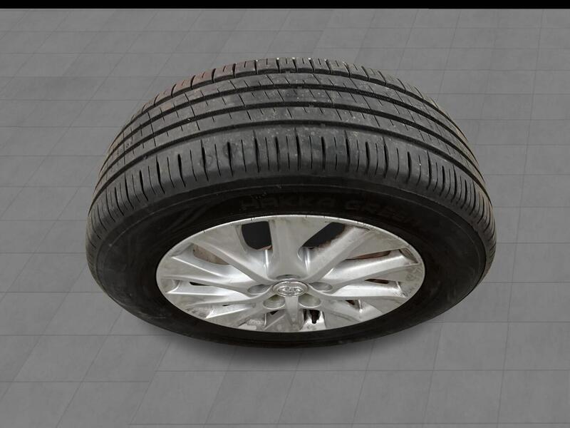 Toyota Prius Plug-in vaihtoauto