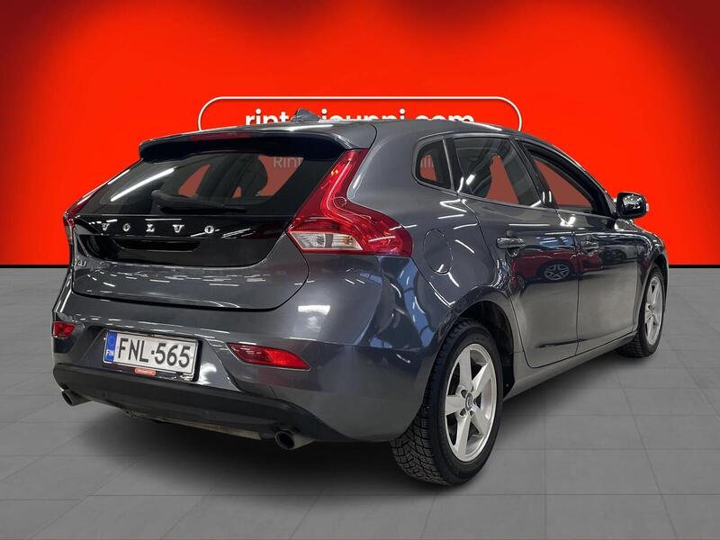 Volvo V40 vaihtoauto