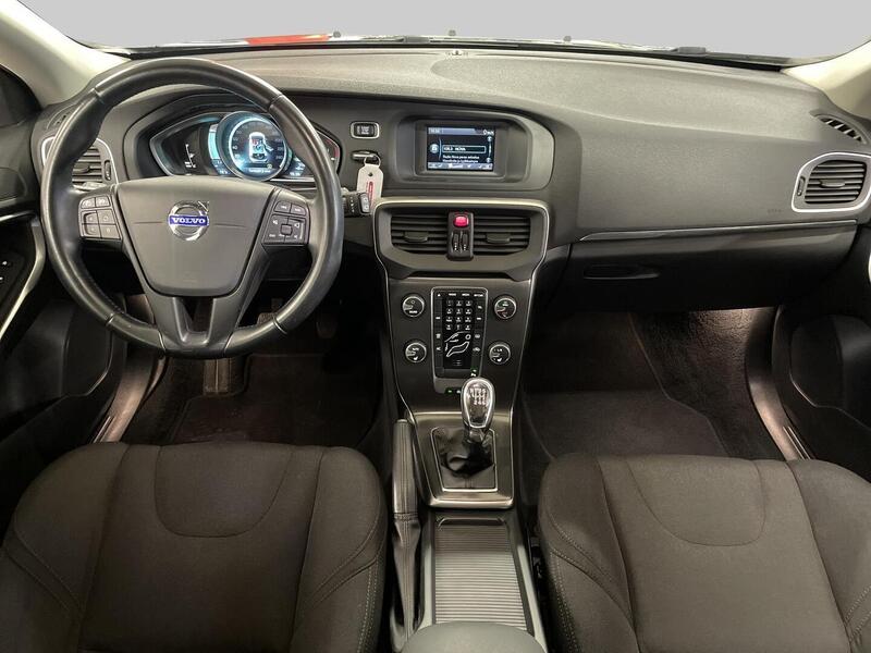 Volvo V40 vaihtoauto