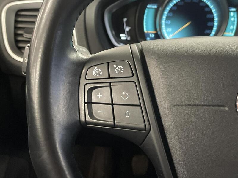 Volvo V40 vaihtoauto