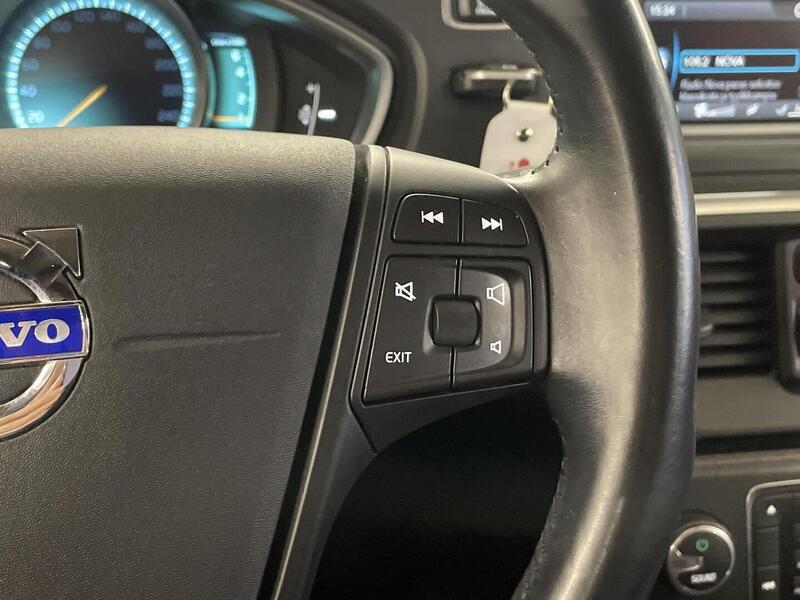 Volvo V40 vaihtoauto