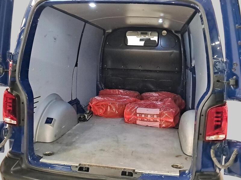 Volkswagen Transporter vaihtoauto