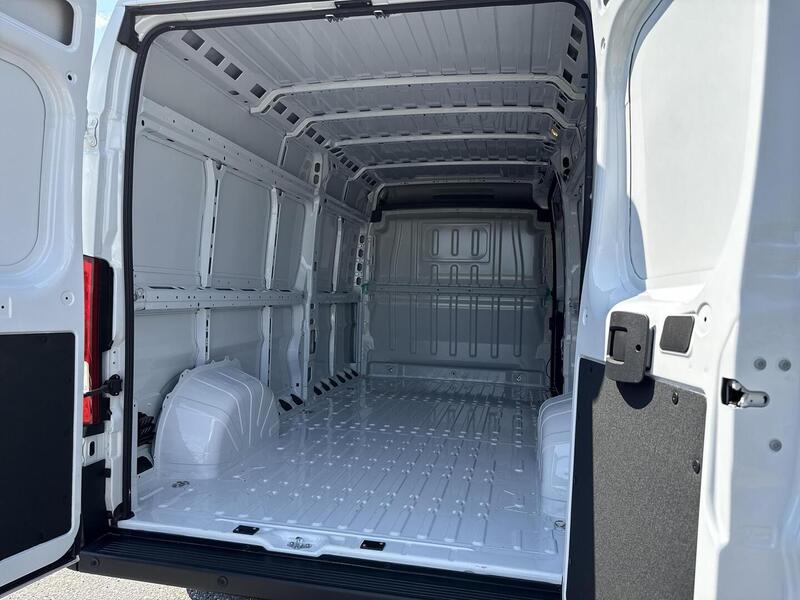 Opel Movano vaihtoauto