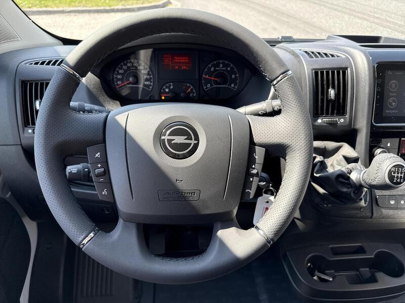 Opel Movano vaihtoauto