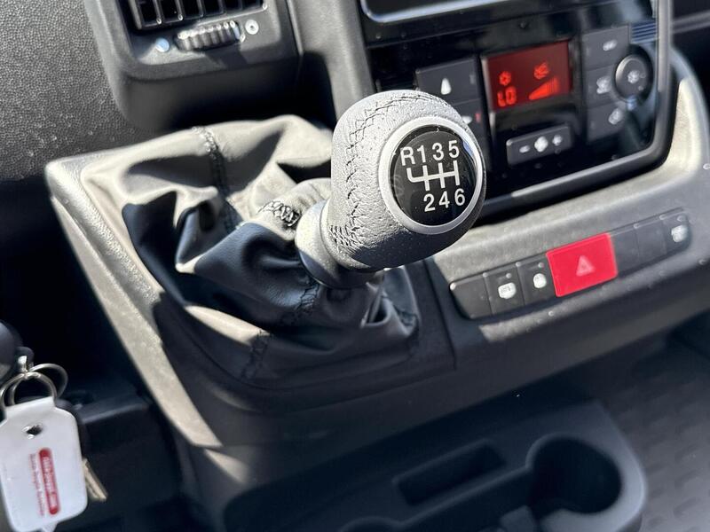 Opel Movano vaihtoauto