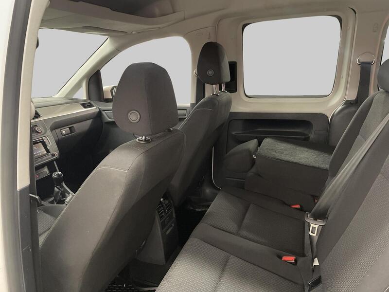 Volkswagen Caddy Maxi vaihtoauto