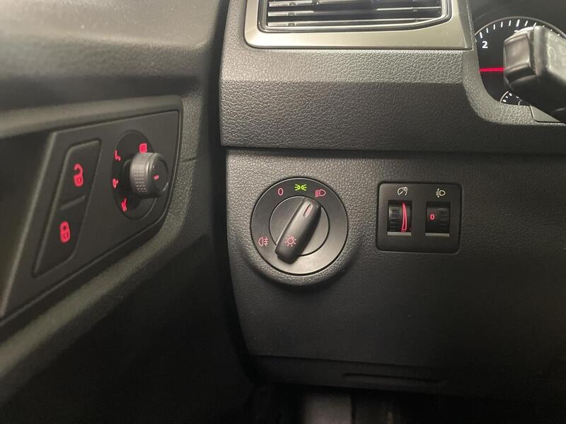 Volkswagen Caddy Maxi vaihtoauto