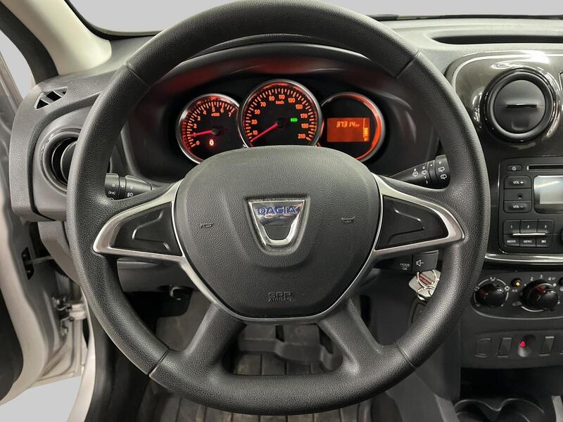 Dacia Sandero vaihtoauto