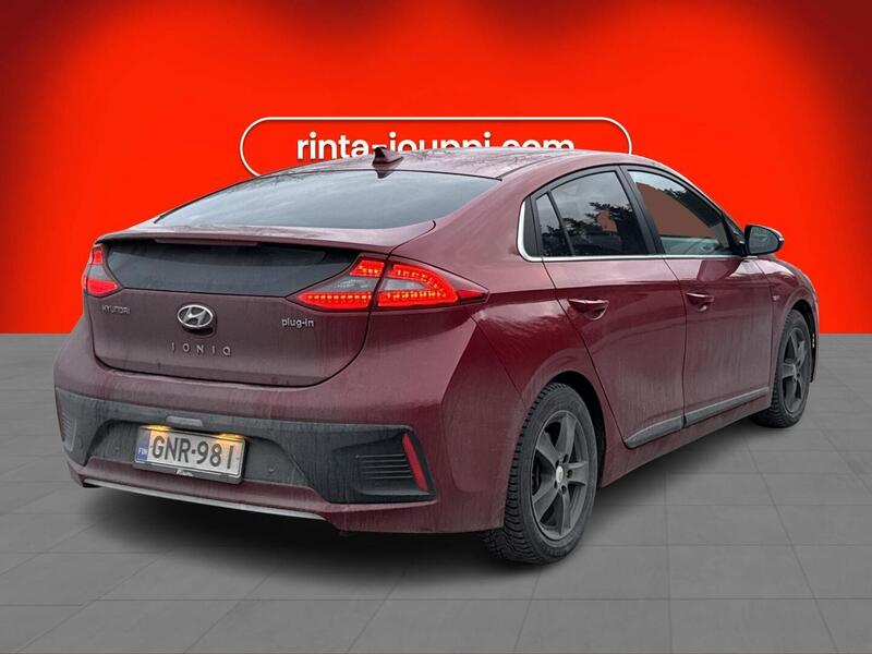 Hyundai IONIQ plug-in vaihtoauto